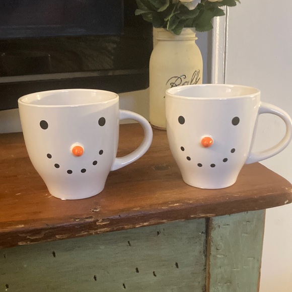 NWT Set of 2- Matching- Large 20oz Holiday Snowman ⛄️ Stoneware Mugs - Picture 1 of 16